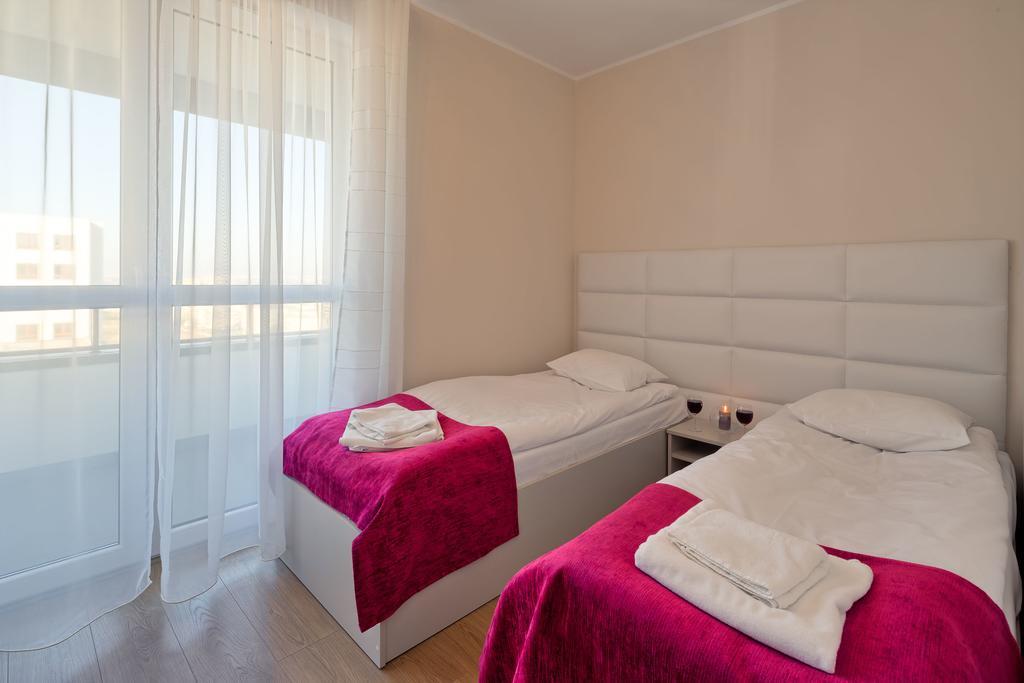City Aparthotel Ochota Warsaw Room photo