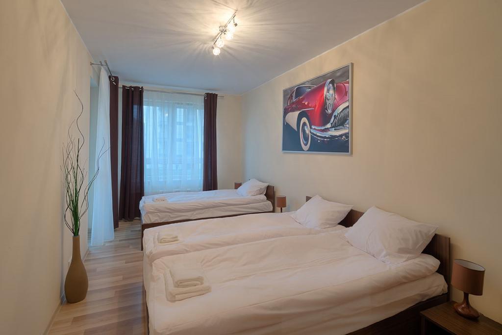 City Aparthotel Ochota Warsaw Exterior photo