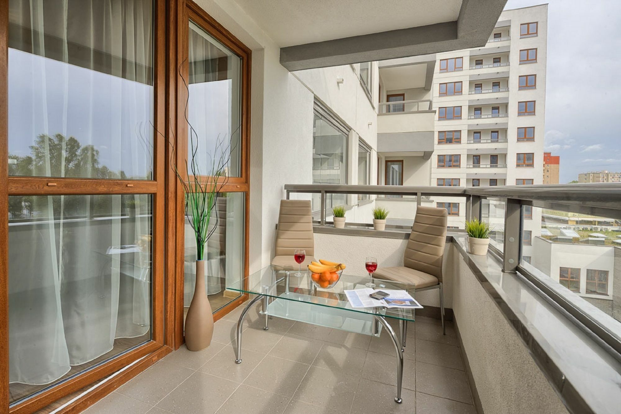 City Aparthotel Ochota Warsaw Exterior photo
